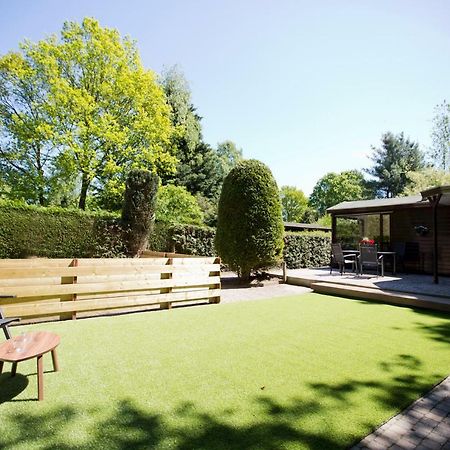 Relaxed Verblijf In Chalet Op De Veluwe Villa Putten Exterior foto